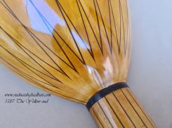 1587 ألعود ألاصفر